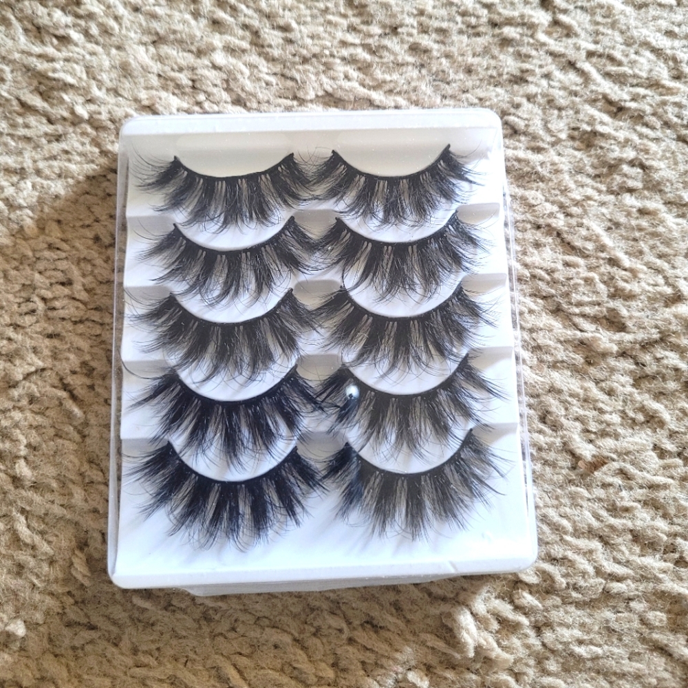 NaijaKhloe "Goddess" Lashes